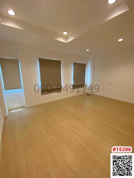 ขาย ทาวน์โฮม 3 ชั้น บ้านกลางเมือง เดอะรอยัล โมนาโค ศรีนครินทร์-พัฒนาการ ใกล้ ซีคอนสแควร์​ ศรีนครินทร์