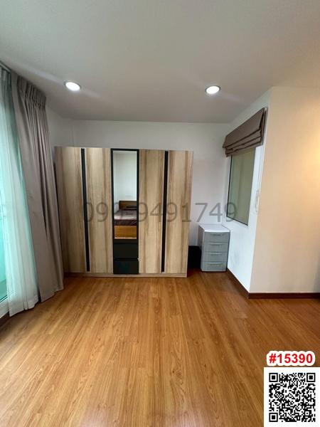 เช่า ทาวน์โฮม 3 ชั้น บ้านกลางเมือง สาทร – ตากสิน 2 ตกแต่งพร้อมอยู่ บิ้วอินทั้งหลัง ใกล้ BTS วุฒากาศ