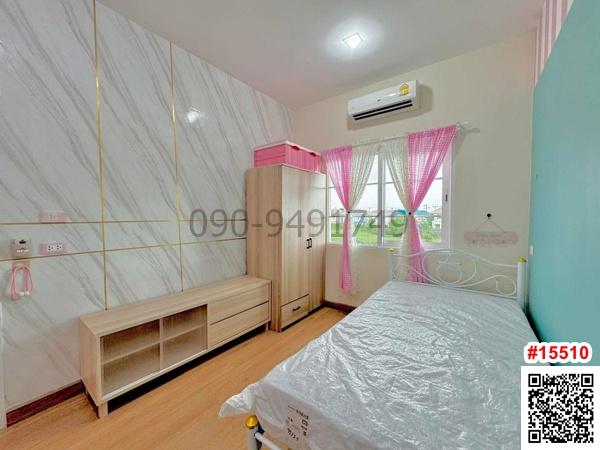 เช่า ทาวน์โฮม 2 ชั้น หมู่บ้าน ทาวน์โฮม โกลเด้น ทาวน์ รังสิต-คลอง 3 ใกล้ฟิวเจอร์ พาร์ค