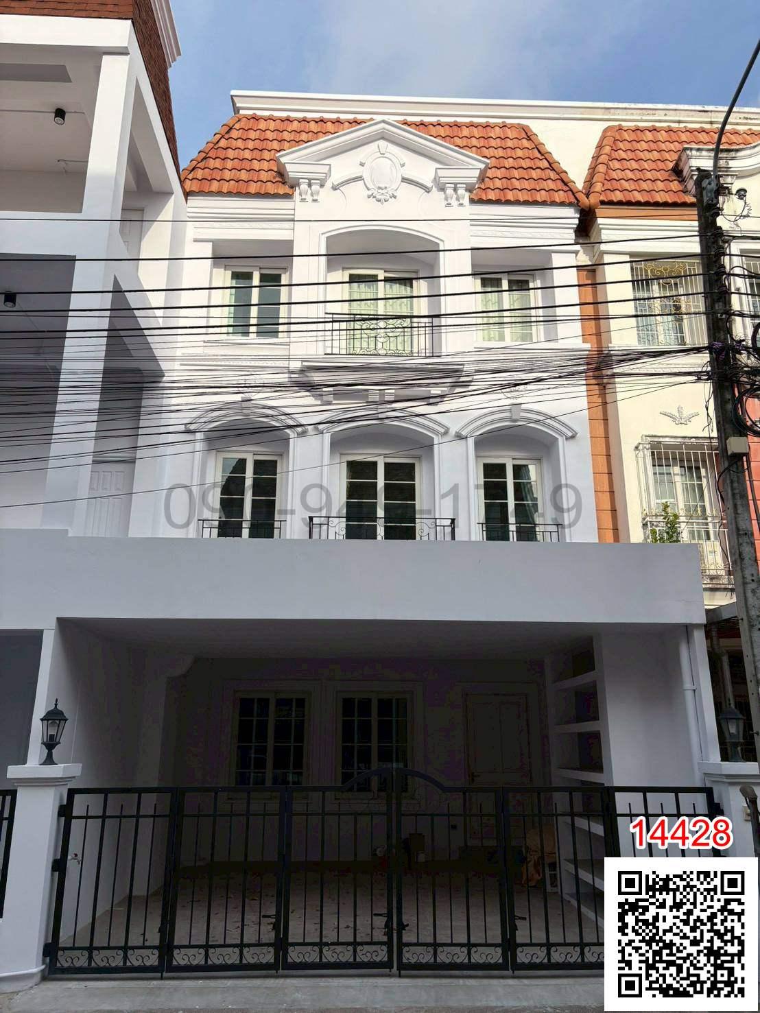 เช่า ทาวน์โฮม หมู่บ้าน Urban Sathorn (Bolero zone) ติดถนนใหญ่ ราชพฤกษ์ ไกล้รถไฟฟ้า BTS บางหว้า