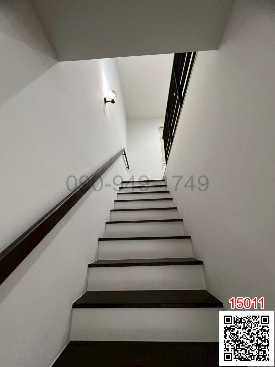 เช่า ทาวน์โฮม 3.5 ชั้น Premium Place พหลโยธิน-รามอินทรา บ้านหลังมุม