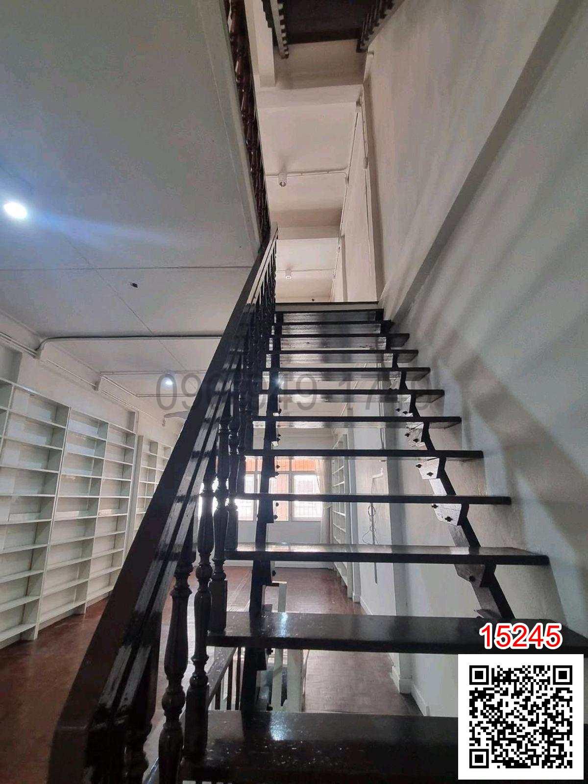 เช่า ตึกแถว 4 ชั้น ในซอย​สุขุมวิท​ 93 ใกล้ BTS บางจาก เดิน 150 ม. สามารถเช่าทำออฟฟิต,workshop,สำนักงาน