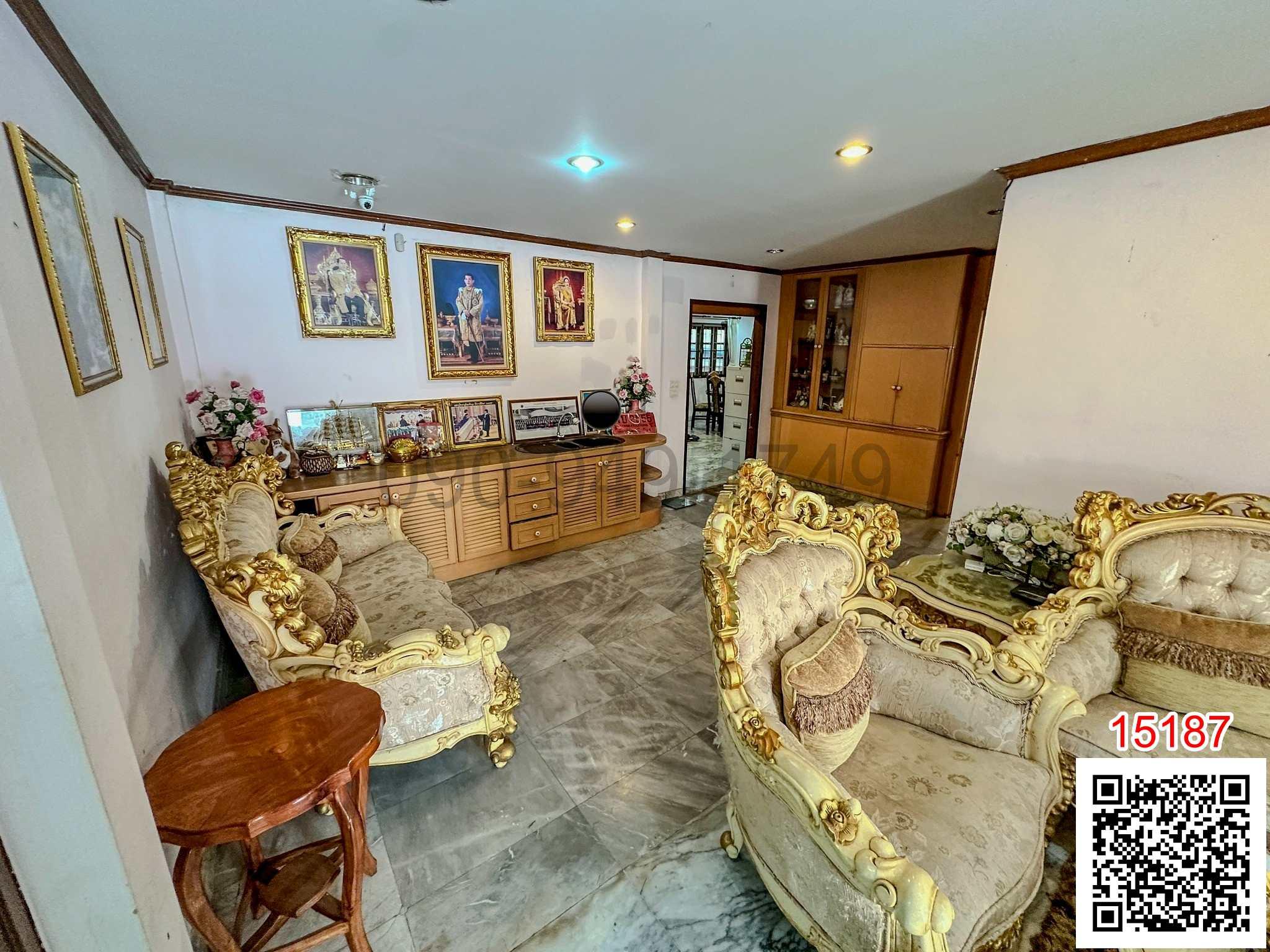 เช่า บ้านเดี่ยว 2 ชั้น+ที่โกดัง ถ.รามอินทรา ตรงข้ามแฟชั่นไอซ์แลนด์ ทำเลดีซอย รามอินทรา 60