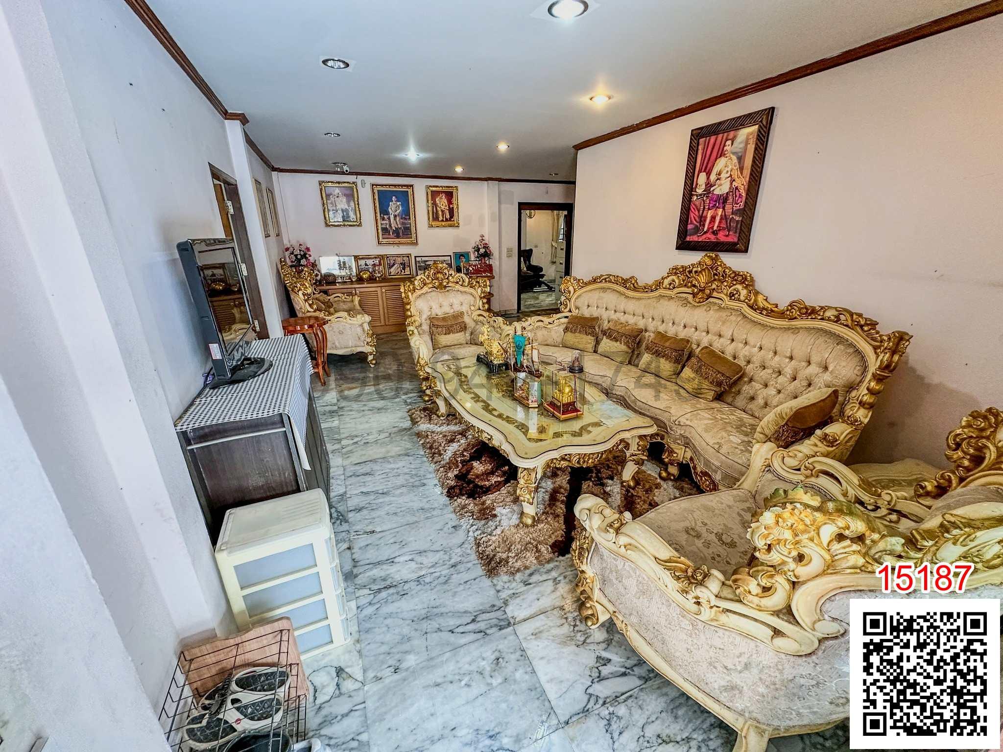 เช่า บ้านเดี่ยว 2 ชั้น+ที่โกดัง ถ.รามอินทรา ตรงข้ามแฟชั่นไอซ์แลนด์ ทำเลดีซอย รามอินทรา 60