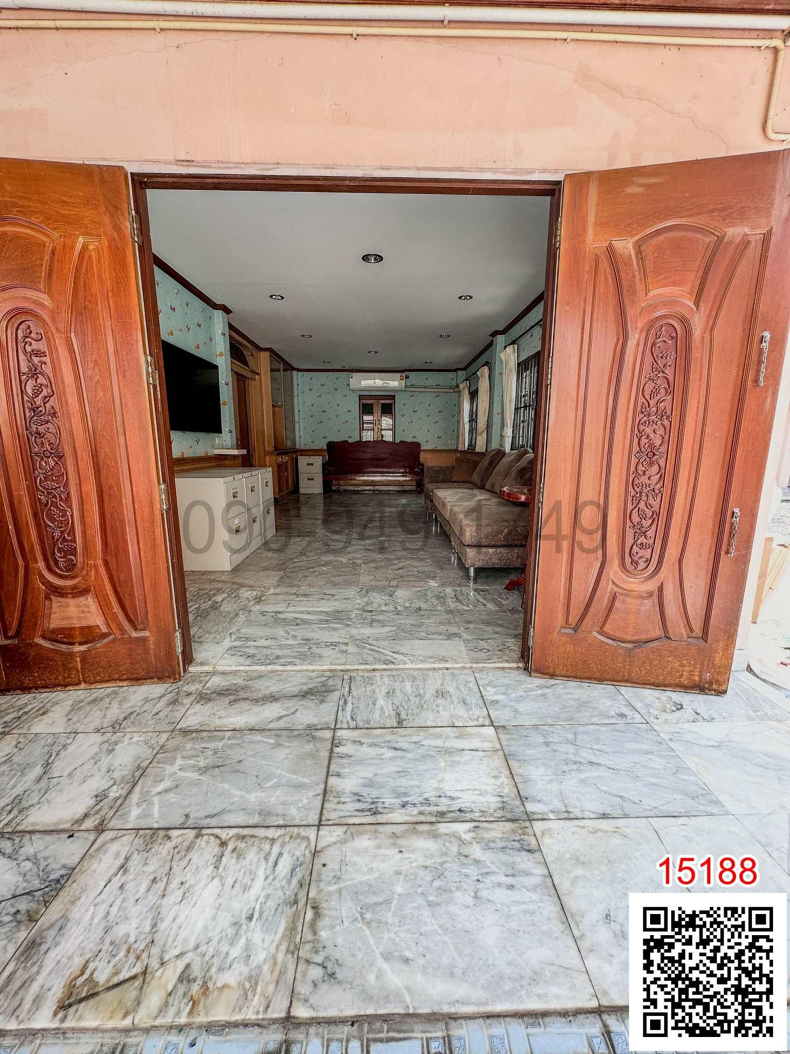 ขาย บ้านเดี่ยว 2 ชั้น+ที่โกดัง ถ.รามอินทรา ตรงข้ามแฟชั่นไอซ์แลนด์ ทำเลดีซอย รามอินทรา 60