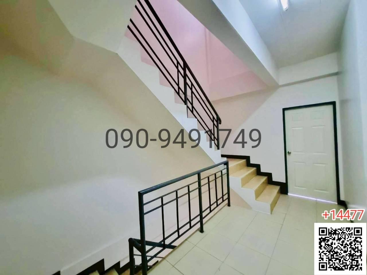 เช่า อาคารพาณิชย์ 3 ชั้น บ้านรุ่งกิจวิลล่า 14 ใกล้ สนามบินสุวรรณภูมิ
