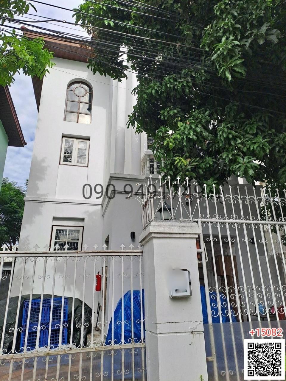 เช่า บ้านเดี่ยว 3 ชั้น ซอย บรมราชชนี 87 ใกล้ สถานีรถไฟฟ้าบางชัน
