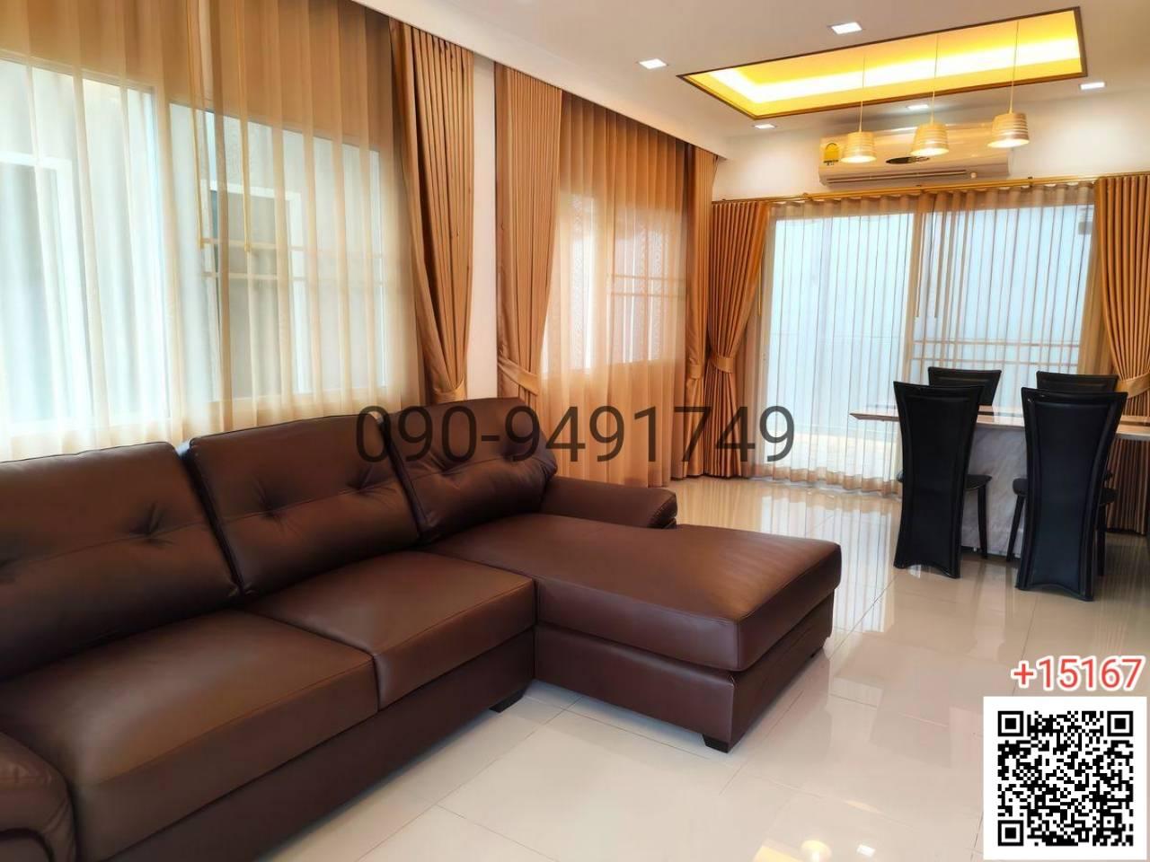 เช่า บ้านเดี่ยว 2 ชั้น หมู่บ้าน Casa Premium Onnut - Wongwhaen ใกล้ห้าง Mega บางนา