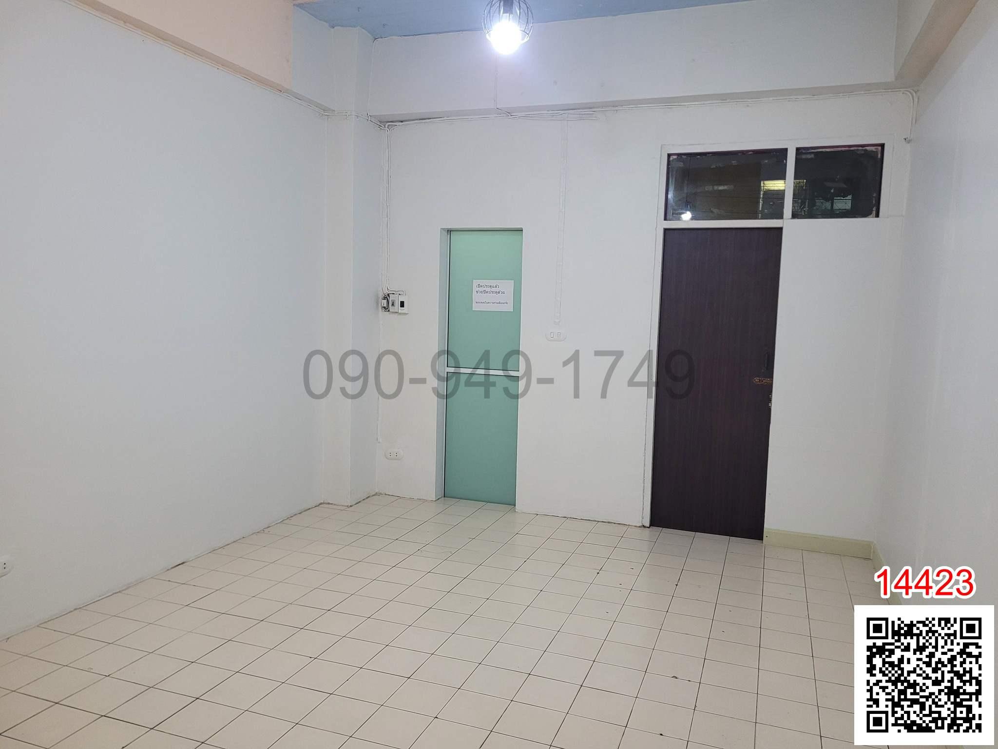เช่า คอนโด ห้องชั้น 1 โครงการถนอมมิตรพาร์ค อาคาร10 ถนอมมิตร 30/5 ถ.วัชรพล สำหรับค้าขาย/อยู่อาศัย