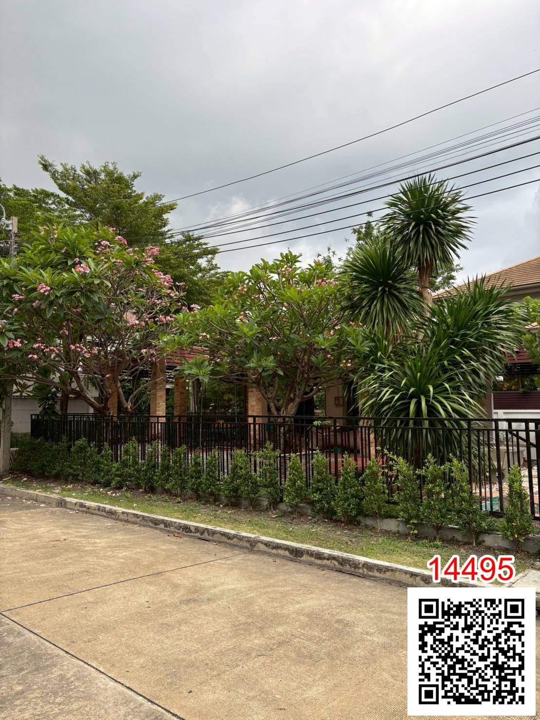 เช่า บ้านเดี่ยว 2 ชั้น หมู่บ้าน Urban Sathon สไตล์ modern บ้านหัวมุม หลังที่ใหญ่ที่สุดในโครงการ