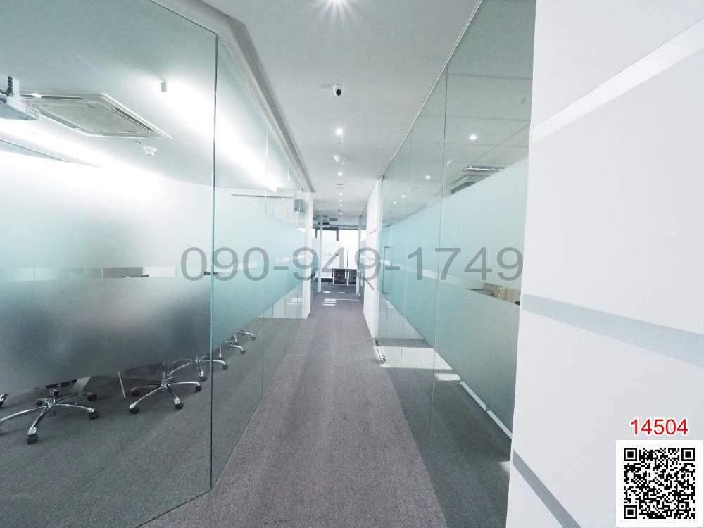เช่า เซอร์วิสออฟฟิศ สำนักงาน ตกแต่ง Style Modern พร้อมเฟอร์นิเจอร์กับบริการ ในซอยเอกมัยถนนสุขุมวิท