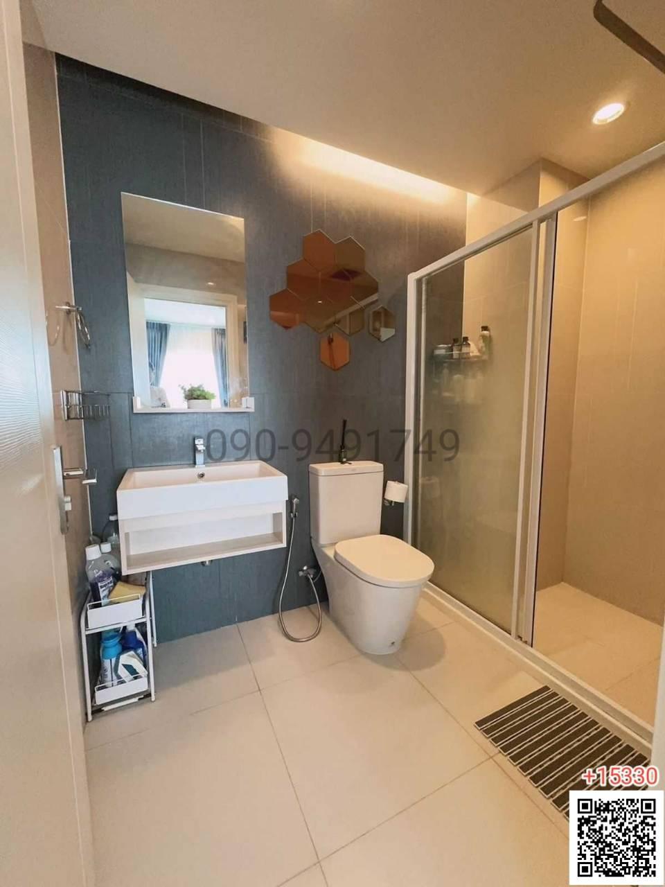 เช่า คอนโด The Key Sathorn - Charoenrat ใกล้ BTS สุรศักดิ์