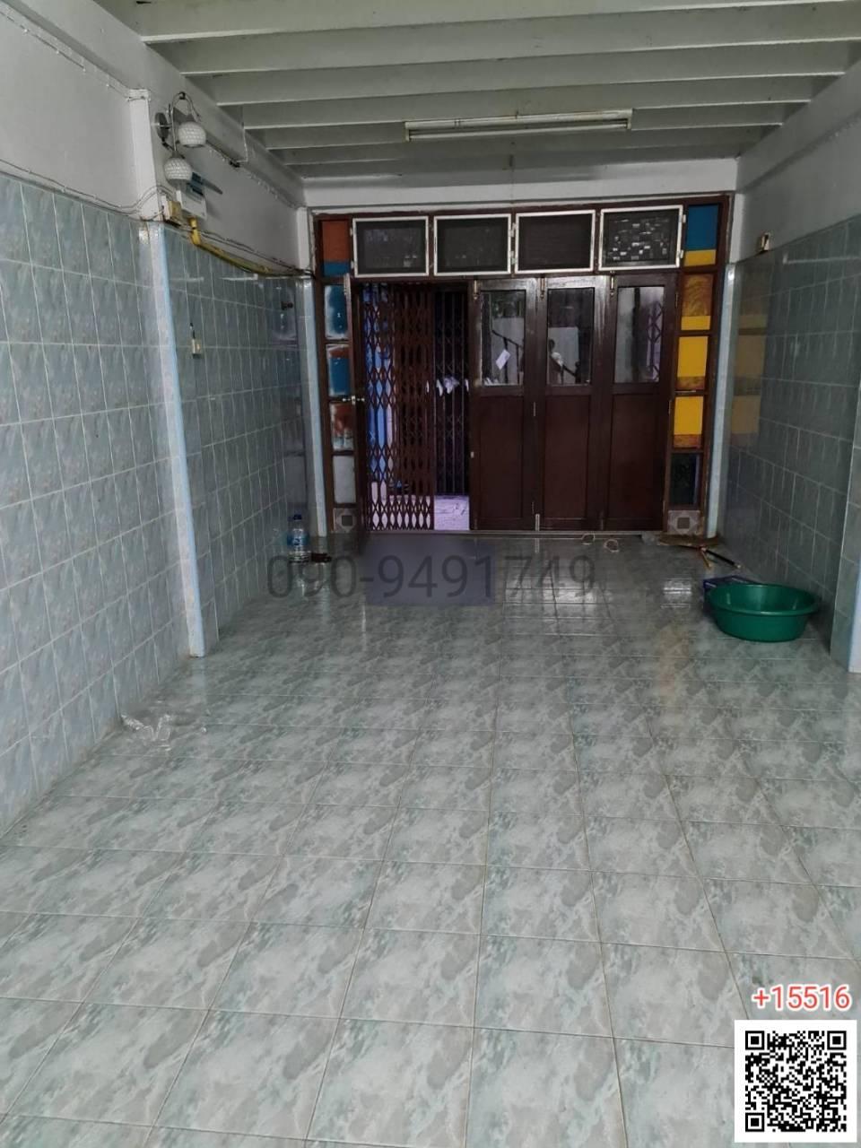 เช่า ทาวน์โฮม 3 ชั้น สาทร ถนน จันทน์ 24 ใกล้ BTS สถานีช่องนนทรี