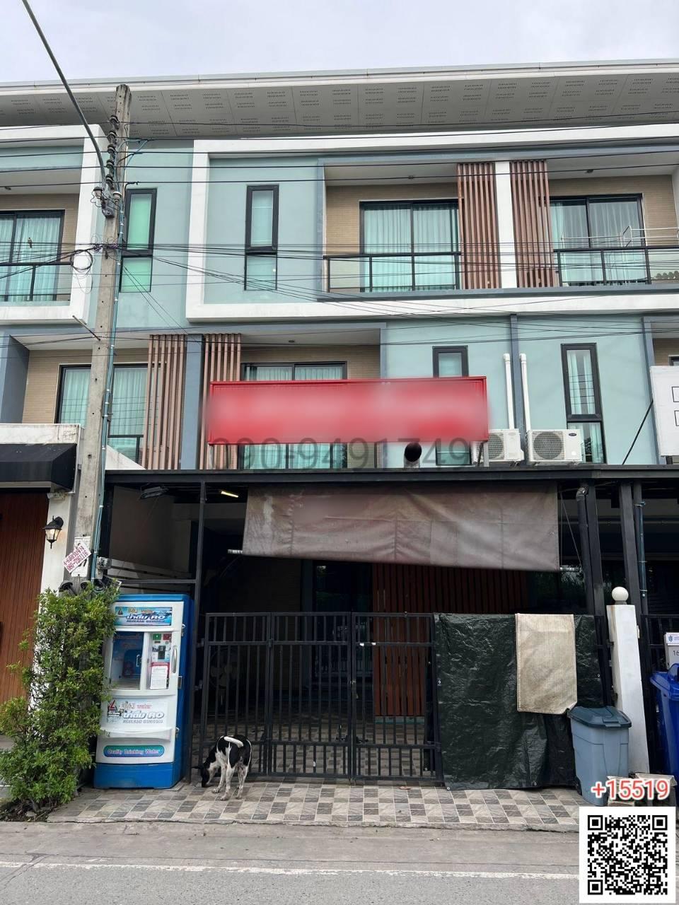 เช่า ทาวน์โฮม 3 ชั้น หมู่บ้าน บ้านชญาดา @เวิร์ค บางนา กม.5 ใกล้สนามบินสุวรรณภูมิ