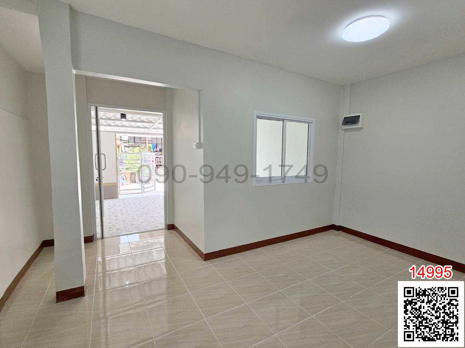 ขาย ทาวน์เฮาส์ หมู่บ้านทับทอง ตกแต่งใหม่ หลังใหญ่ ทำเลดี เทพารักษ์-บางบ่อ