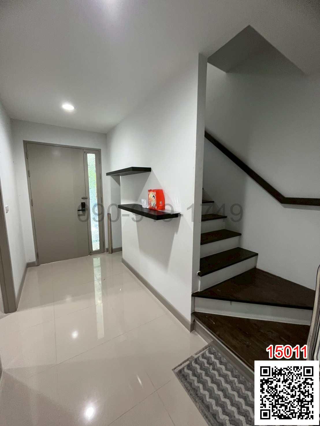 เช่า ทาวน์โฮม 3.5 ชั้น Premium Place พหลโยธิน-รามอินทรา บ้านหลังมุม