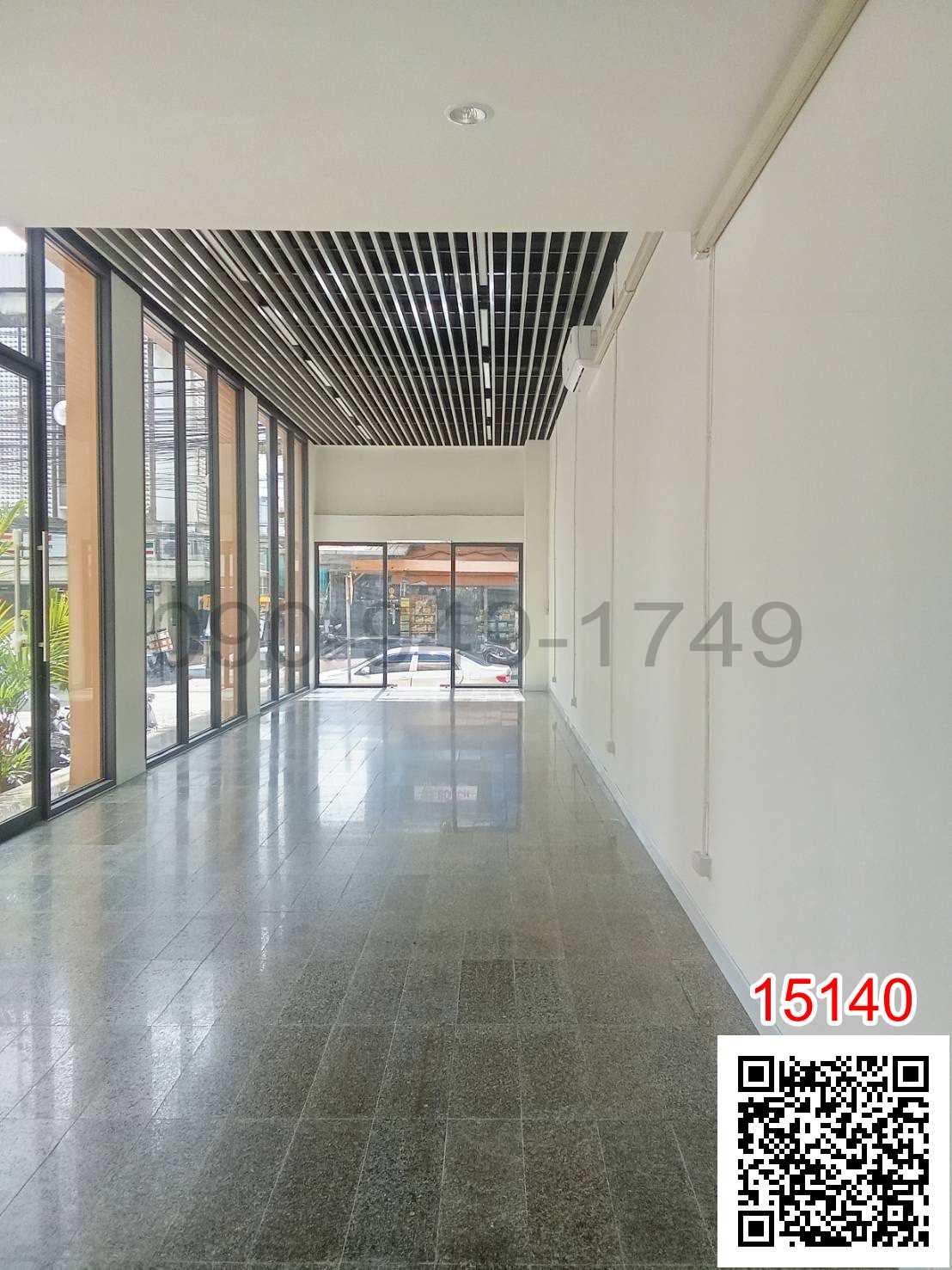เช่า พื้นที่ ร้านค้า สำนักงาน แยกเหม่งจ๋าย ขนาด 125 ตรม.