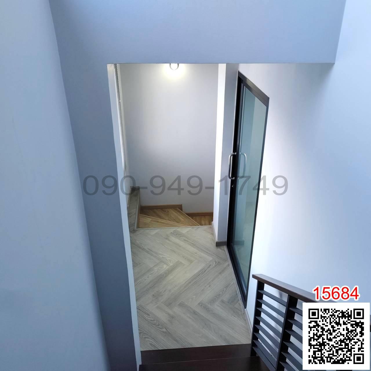 ขาย โฮมออฟฟิศ 5 ชั้น The Pride Sukhumvit 77 (เดอะ ไพรด์ สุขุมวิท 77 อ่อนนุช 30)
