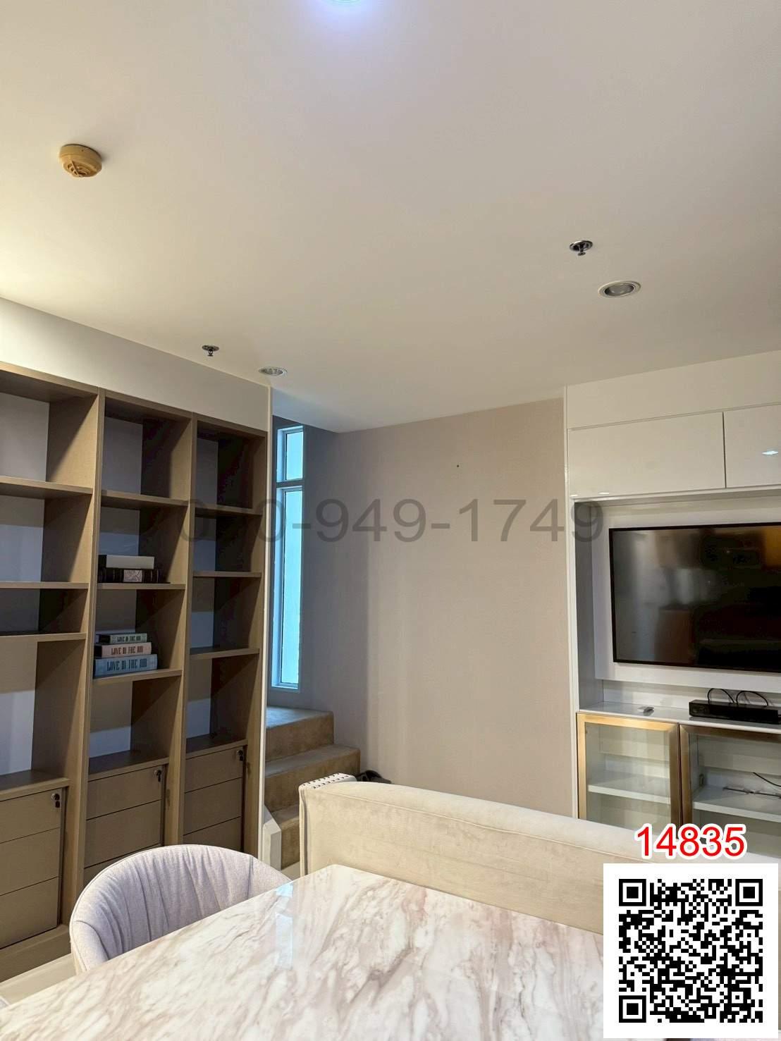 เช่า คอนโด The sky สุขุมวิท ห้องสองชั้น อาคาร C ใกล้ BTS อุดมสุข
