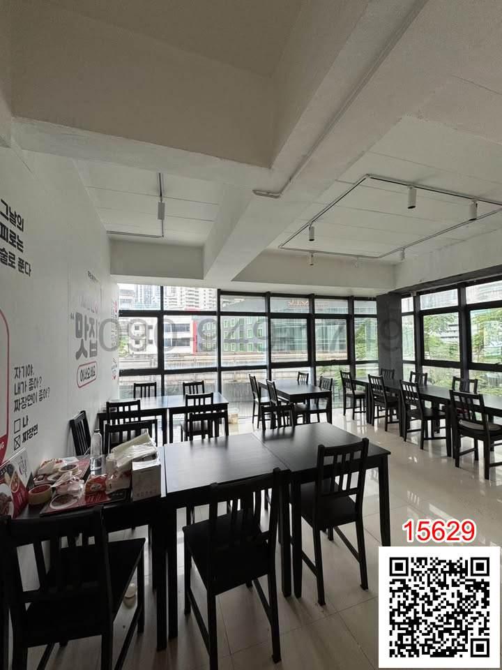 เซ้งร้านอาหารเกาหลี สุขุมวิทพลาซ่า (โคเรียนทาวน์) พร้อมทำเลทองกลางอโศก ใกล้ BTS และ MRT
