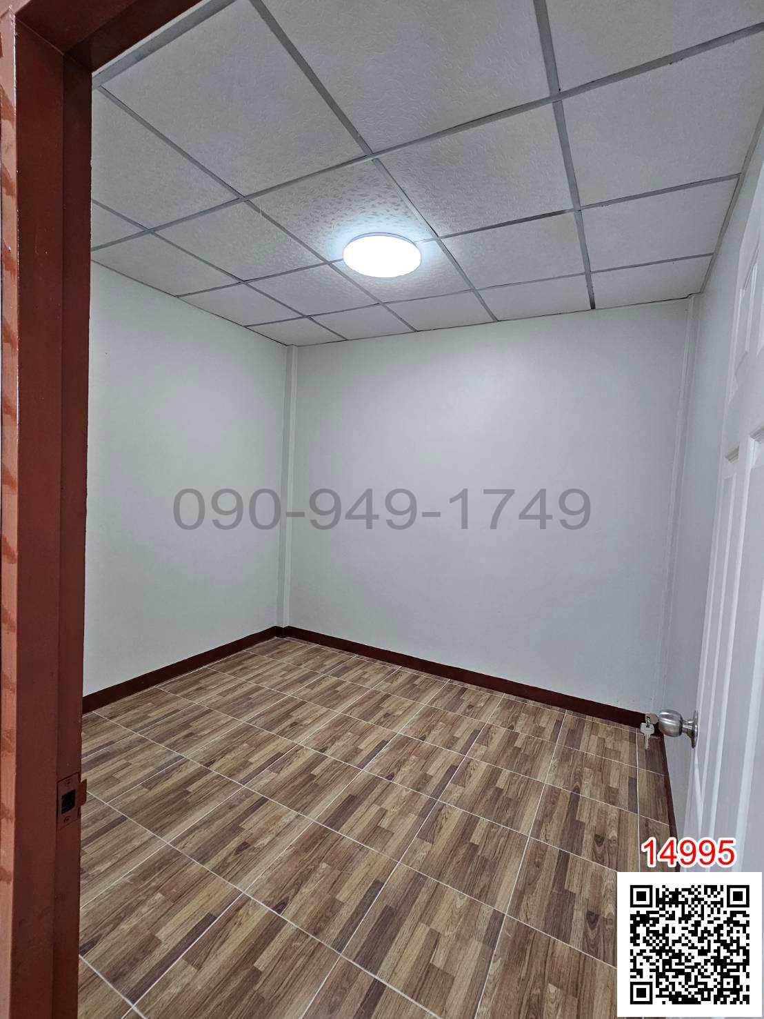 ขาย ทาวน์เฮาส์ หมู่บ้านทับทอง ตกแต่งใหม่ หลังใหญ่ ทำเลดี เทพารักษ์-บางบ่อ