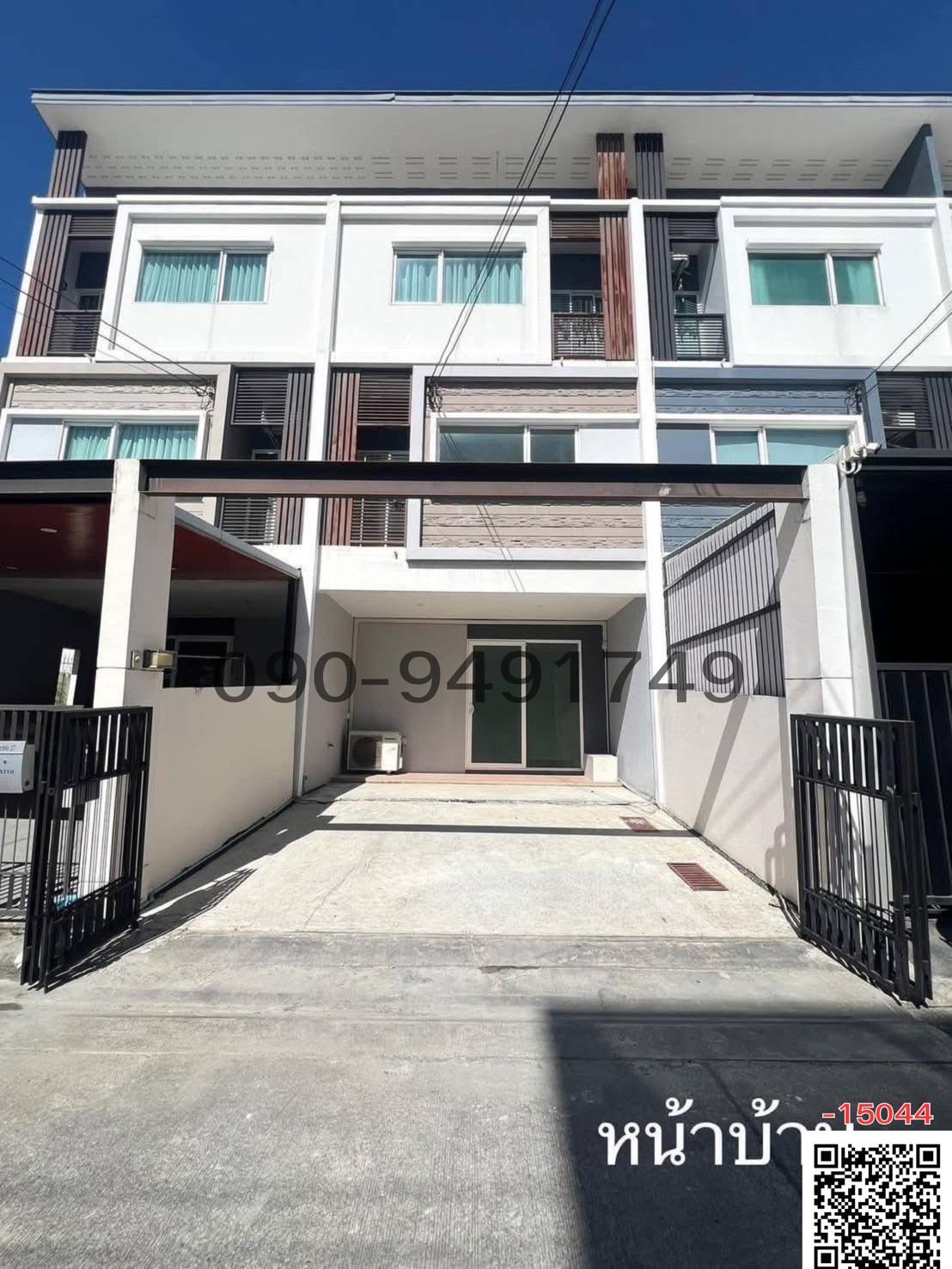 เช่า ทาวโฮม 3 ชั้น หมู่บ้านพาทิโอ้ วงแหวนอ่อนนุชใกล้สนามบิน15นาที