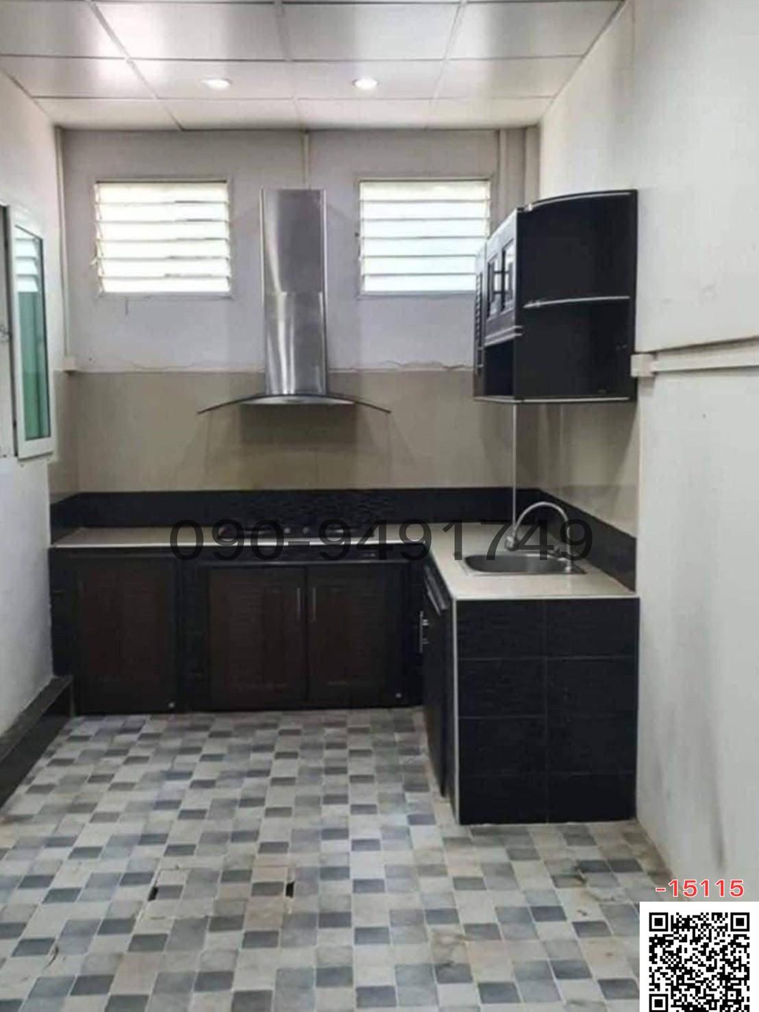 เช่า ทาวน์โฮม 3 ชั้น บ้านกลางเมือง โชคชัย 4 ใกล้เซ็นทรัลอีสวิว