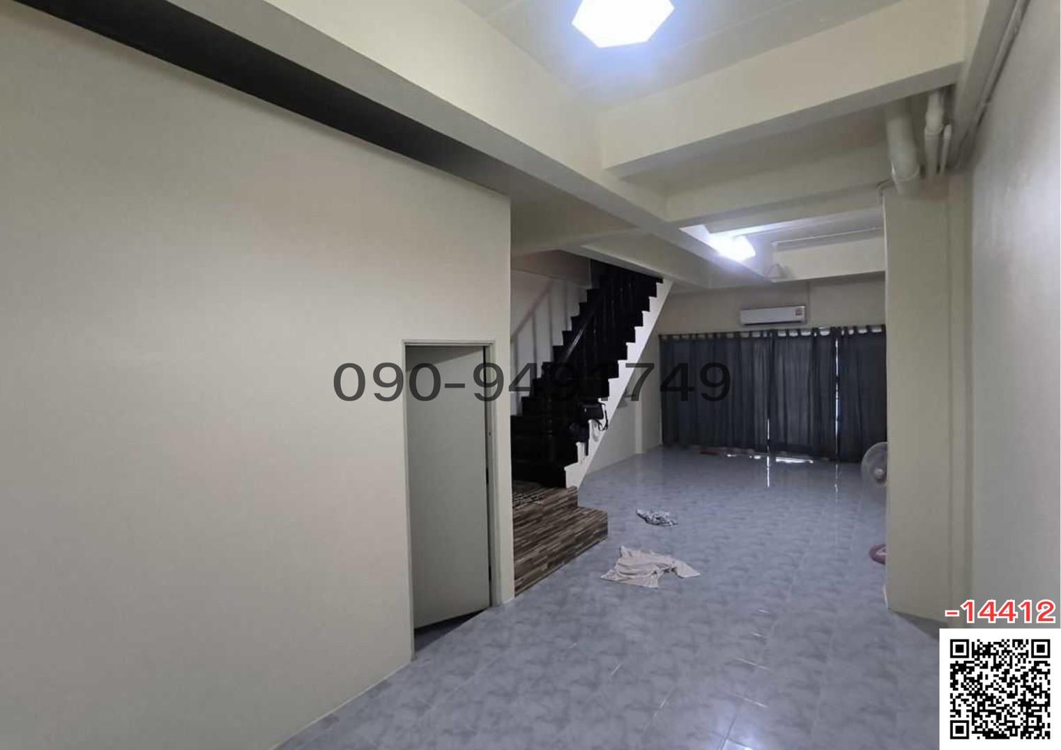 ขาย ทาวน์เฮาส์ หมู่บ้านจินดาทาวน์ ซอยคู้บอน 27 แยก 56 ใกล้ BTS คู้บอน