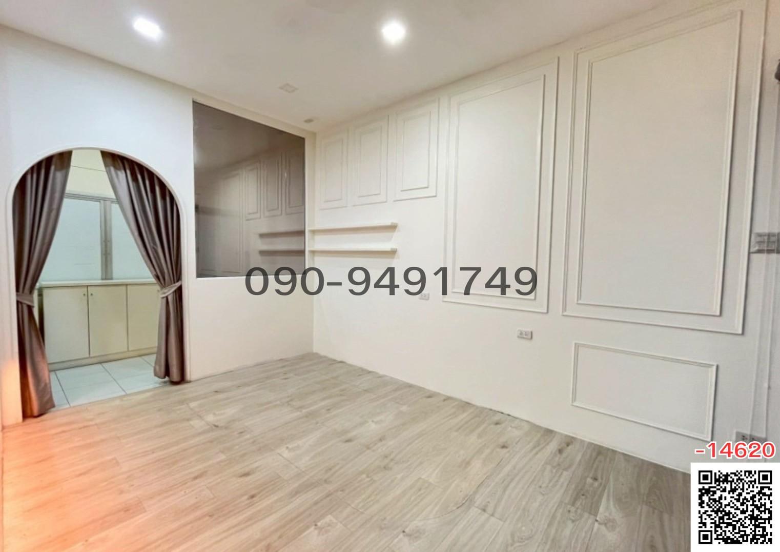 เช่า อาคารพาณิชย์ ร้าน มีที่จอดรถฟรี ตกแต่งพร้อมเข้าอยู่ ใกล้ โรบินสัน บางรัก