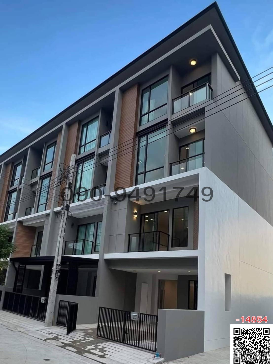 เช่า ทาวน์โฮม 3.5 ชั้น 𝐏𝐫𝐞𝐦𝐢𝐮𝐦 𝐏𝐥𝐚𝐜𝐞 พหลโยธิน-รามอินทรา ใกล้ทางด่วน รถไฟฟ้าสายสีเขียว