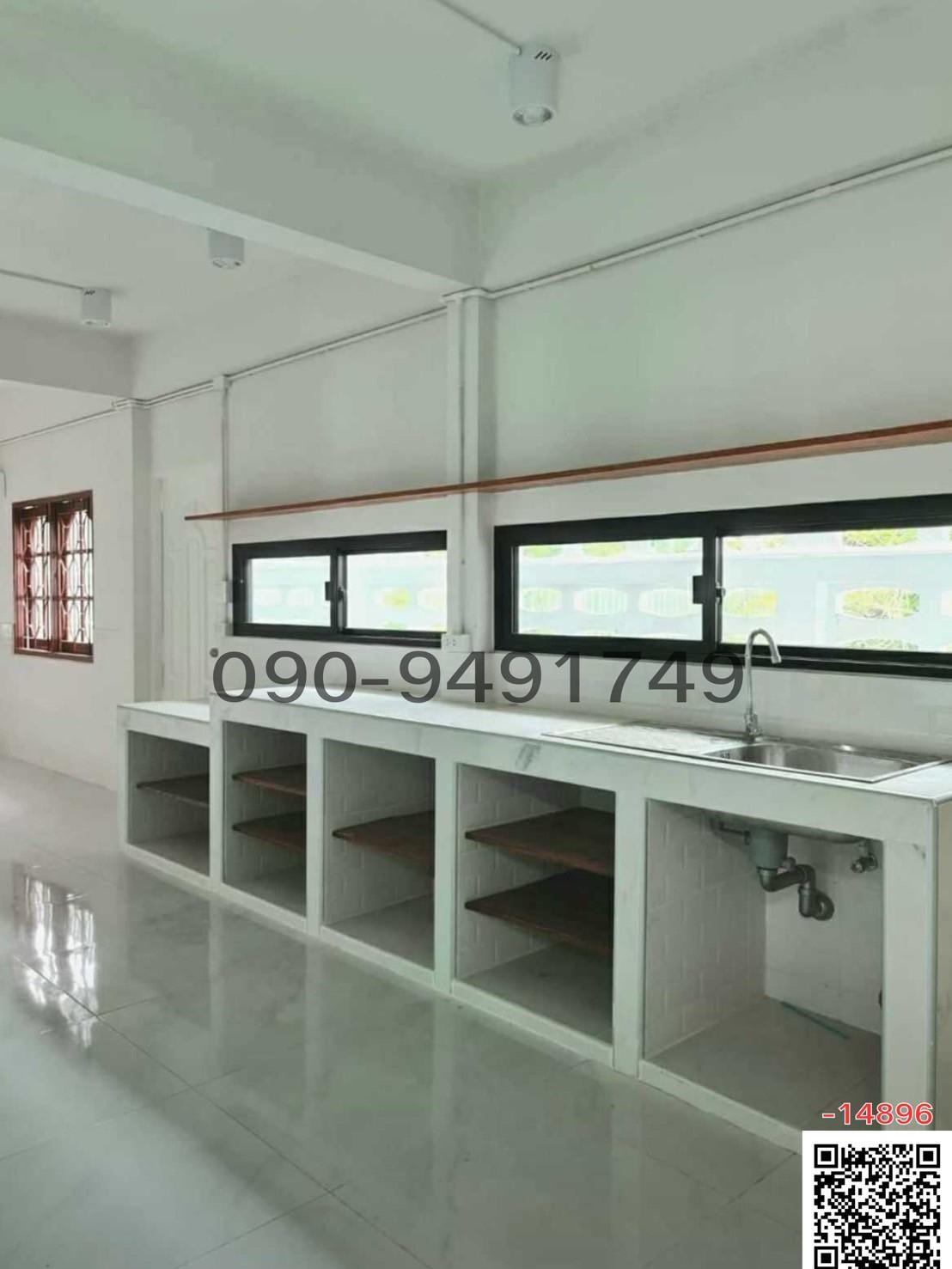 เช่า Home office ใหม่ กลางโชคชัย 4 ใกล้ โรงพยาบาลเปาโล โชคชัย 4