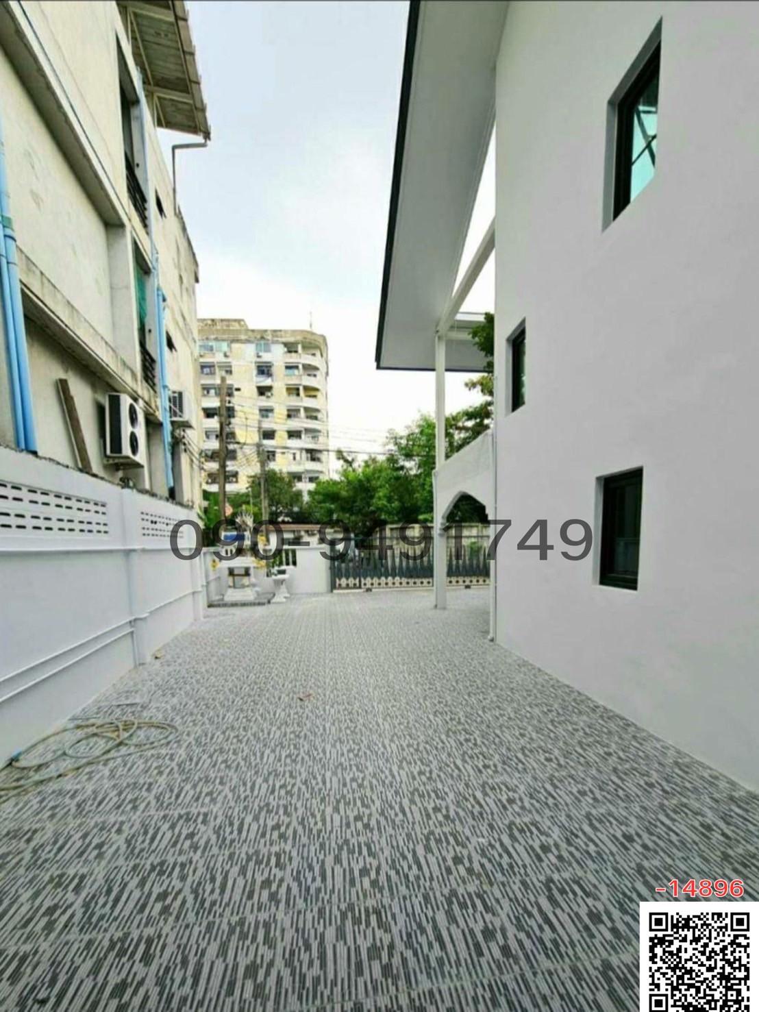 เช่า Home office ใหม่ กลางโชคชัย 4 ใกล้ โรงพยาบาลเปาโล โชคชัย 4