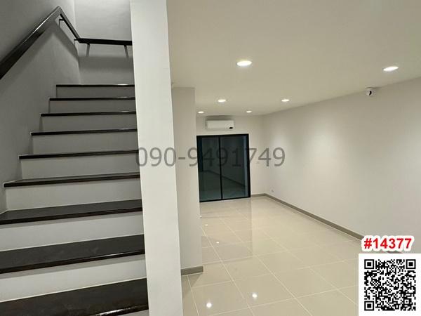 เช่า ทาวน์โฮม 3 ชั้น พรีเมียม เพลส พหลโยธิน-รามอินทรา ใกล้ Central รามอินทรา