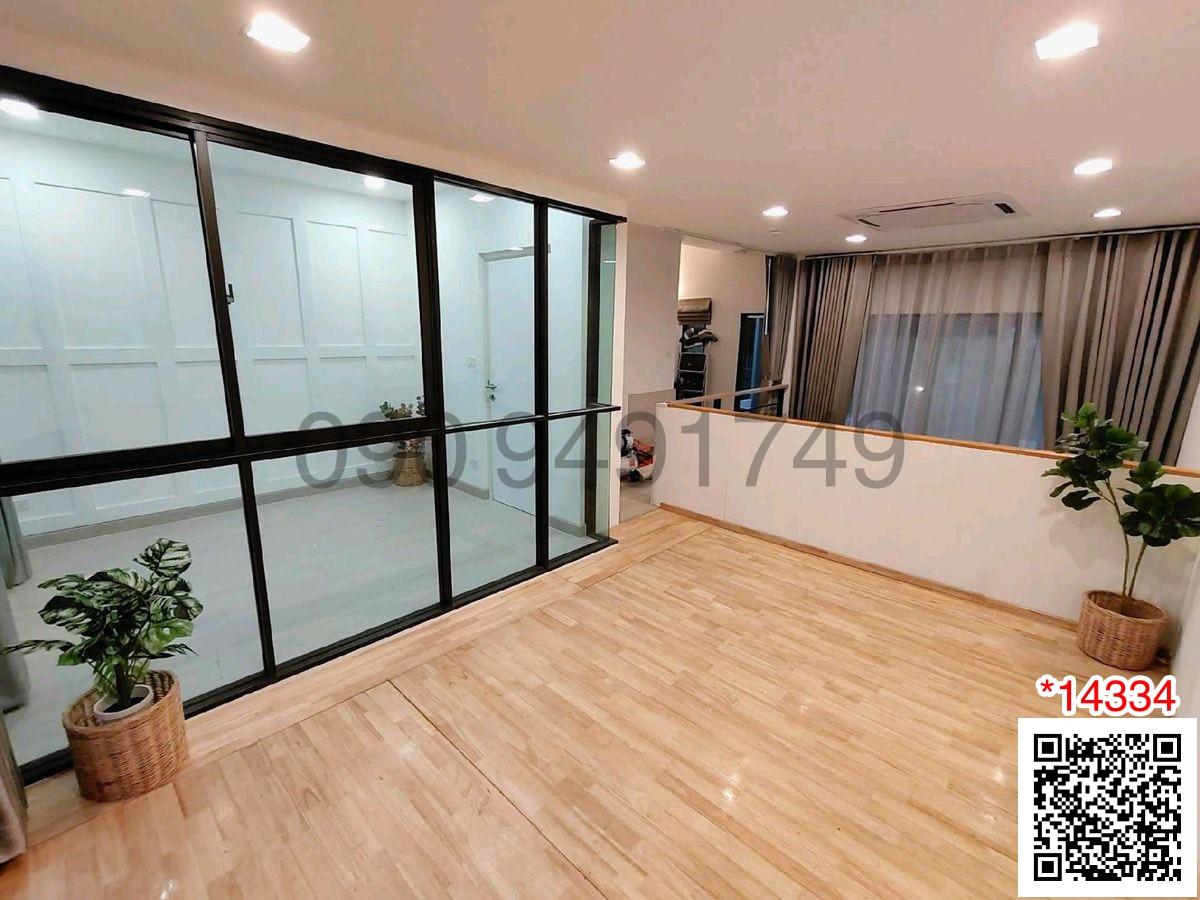 เช่า ทาวน์โฮม 3 ชั้น ขนาด  4 ห้องนอน พฤกษาวิลล์ พหลโยธิน-รามอินทรา