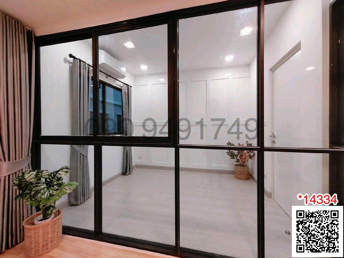เช่า ทาวน์โฮม 3 ชั้น ขนาด  4 ห้องนอน พฤกษาวิลล์ พหลโยธิน-รามอินทรา
