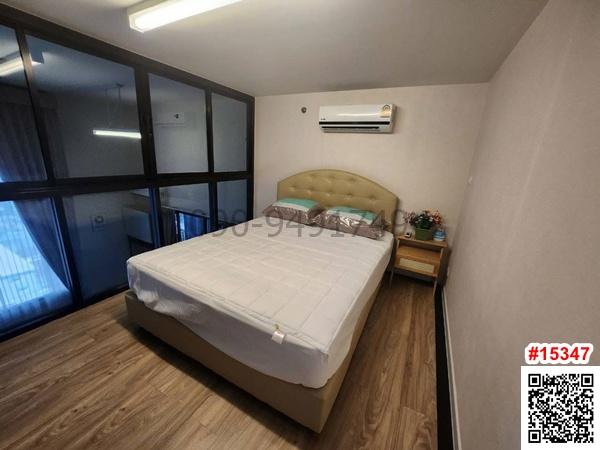 เช่า คอนโด Blossom condo @ Fashion Altitude แบบ duplex ใกล้แฟชั่นไอส์แลนด์