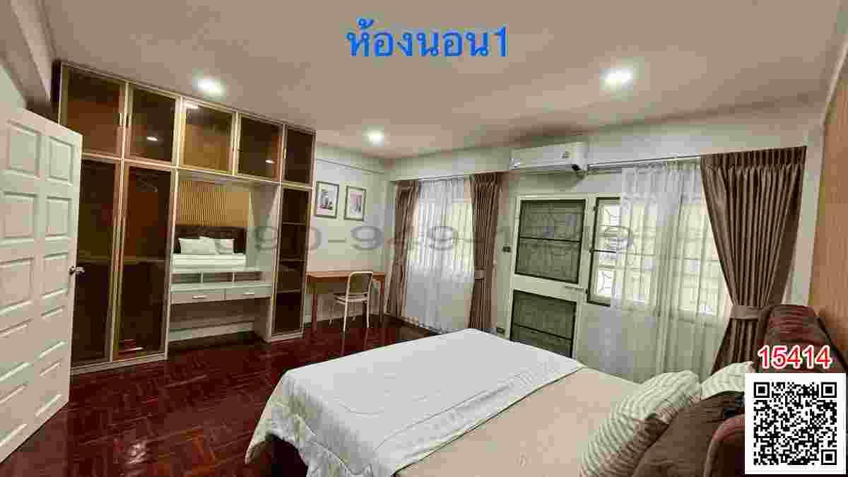 เช่า ทาวน์โฮม 3.5 ชั้น หมู่บ้านลลิล กรีนวิลล์ - ซอยศรีด่าน22 ตกแต่งพร้อมอยู่