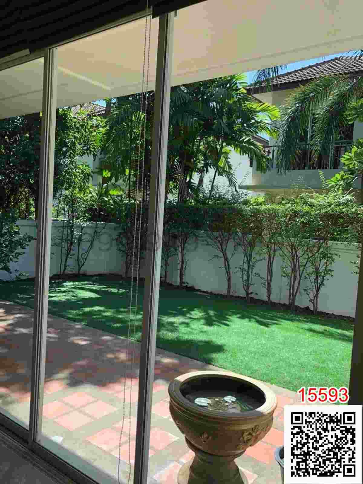 เช่า บ้านเดี่ยว 2 ชั้น หมู่บ้าน วิลล่า อะคาเดีย ศรีนครินทร์ Villa Arcadia Srinakarin