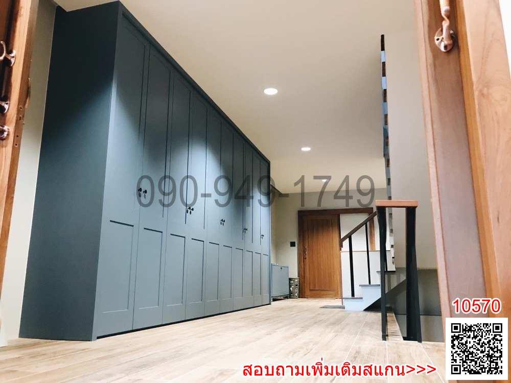 เช่า บ้าน style loft 4 ชั้น + ดาดฟ้า ในซอยนนทรี 12  