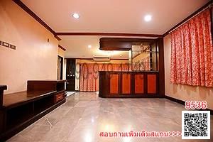 Home for rent with 2 floors. Piyaporn village ( Soi Navamin 74 soi 3-11-2)