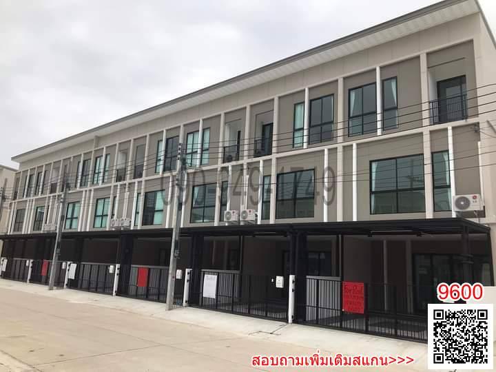 เช่า ทาวน์โฮม 3 ชั้น Patio Srinakarin Rama 9