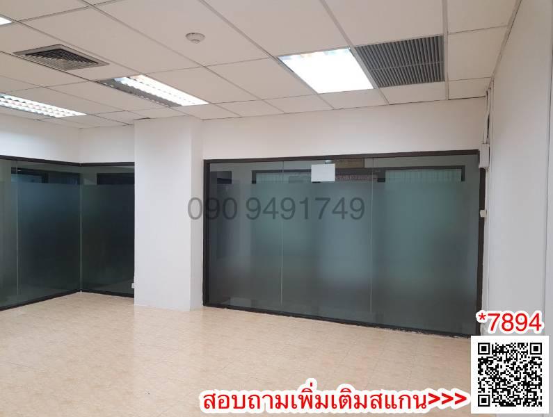 เช่า พื้นที่ ออฟฟิศ Omni Tower Sukhumvit Soi 4 ใกล้ BTS นานา