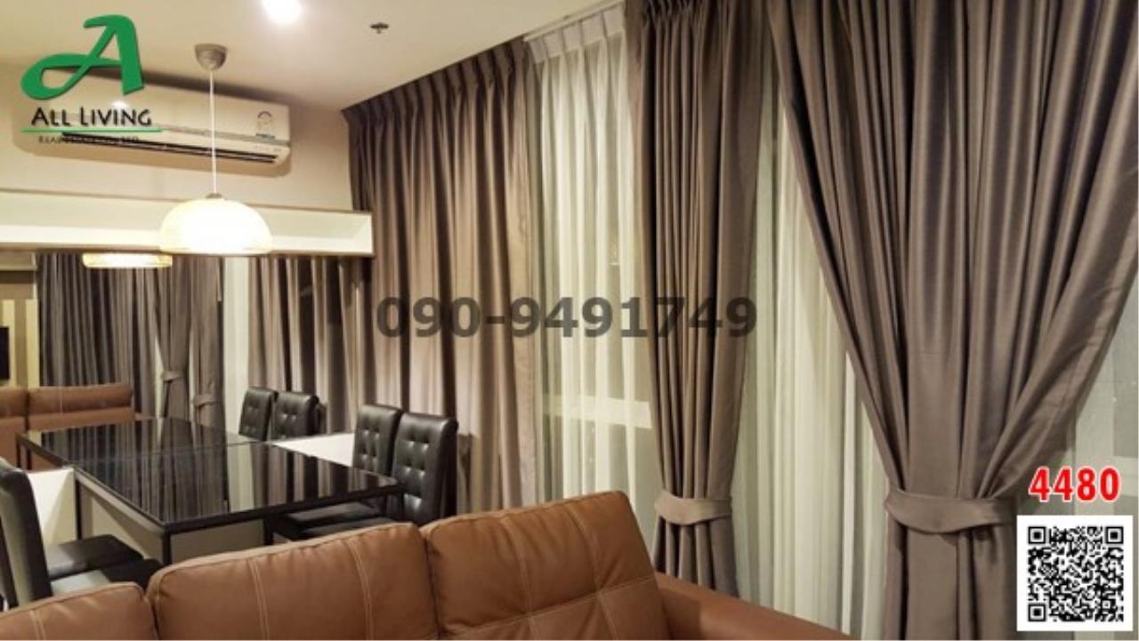 เช่า คอนโด  The Sky Sukhumvit ชั้นบน  สุด  Penthouse แบบ Duplex 2 ชั้น ห้องหัวมุม