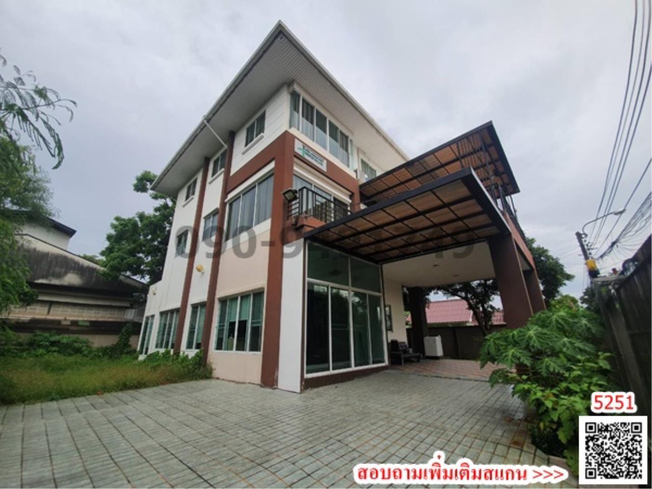 เช่าบ้าน 3 ชั้น บ้านเดี่ยว ซอยประเสริฐมนูญกิจ 7 เกษตรนวมินทร์